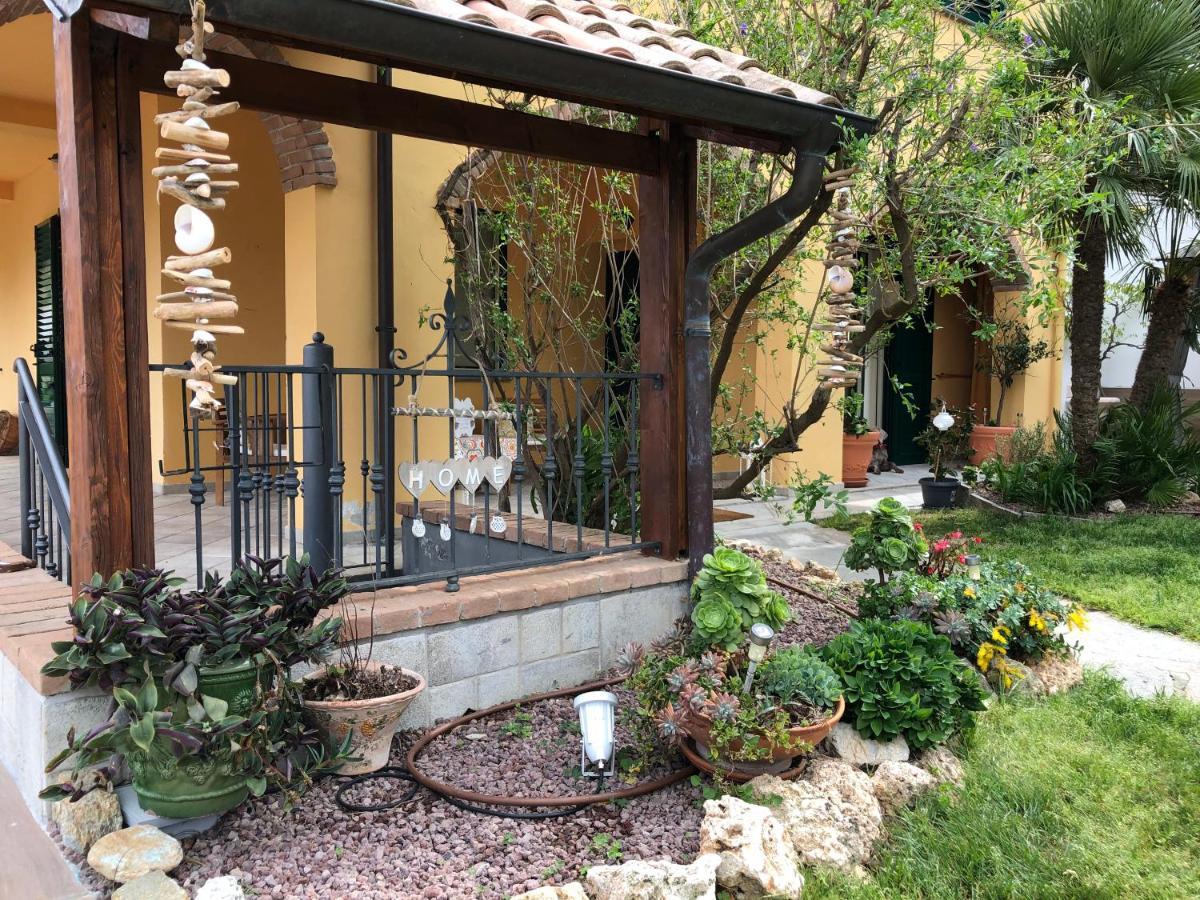 L'Acacia B&B Pietra Ligure Luaran gambar