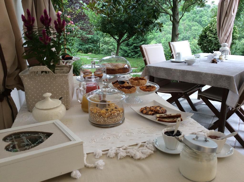 L'Acacia B&B Pietra Ligure Luaran gambar