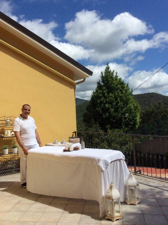 L'Acacia B&B Pietra Ligure Luaran gambar